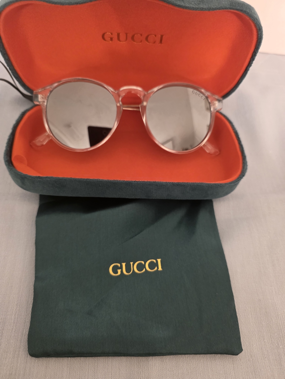 Gucci Clear Round Sunglasses - Transparent Frame with Silver Lenses